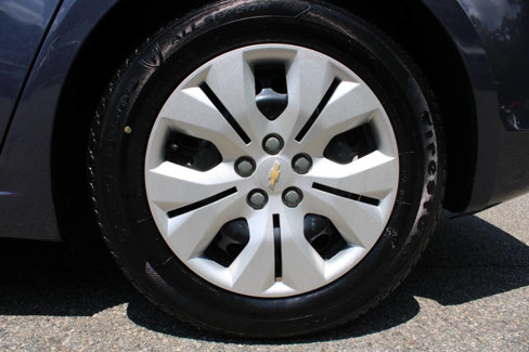 Used 2013 Chevrolet Cruze LS image 16