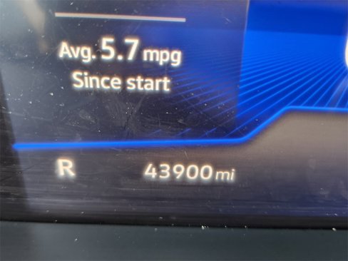 Used 2022 Volkswagen Tiguan SE w/ Panoramic Sunroof Package image 23