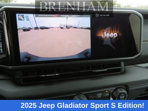 New 2025 Jeep Gladiator Sport w/ Premium Package image 16