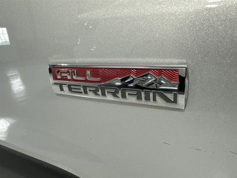Used 2017 GMC Acadia SLE w/ Driver Alert Package I image 11