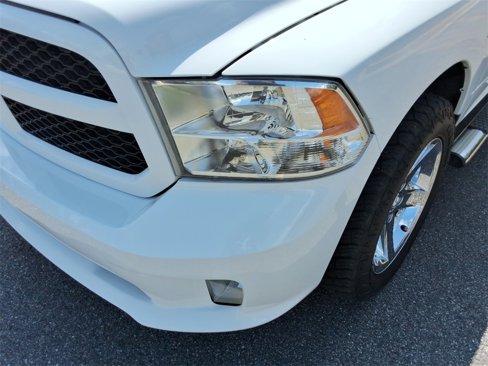 Used 2018 RAM 1500 Express image 10