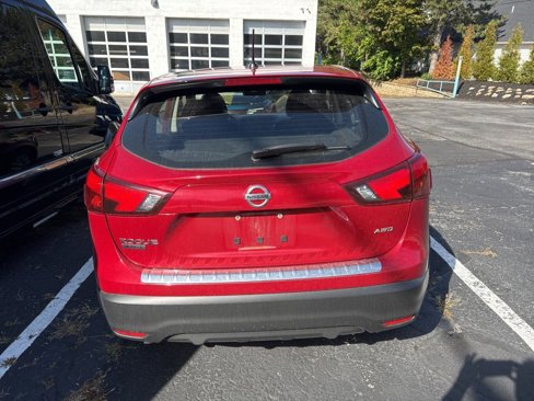 Used 2017 Nissan Rogue Sport S image 3