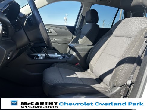 Used 2018 Chevrolet Traverse LT image 12