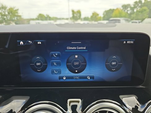 Certified 2025 Mercedes-Benz GLA 250 image 23