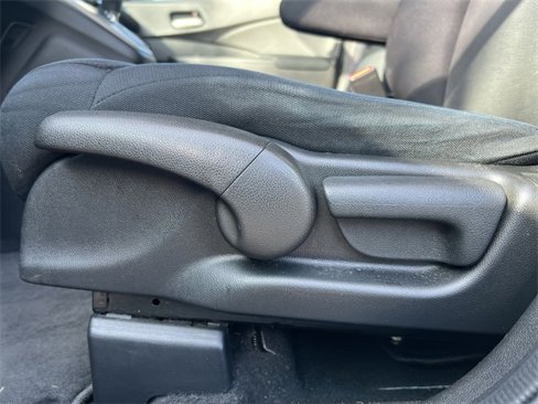 Used 2014 Honda CR-V LX image 12