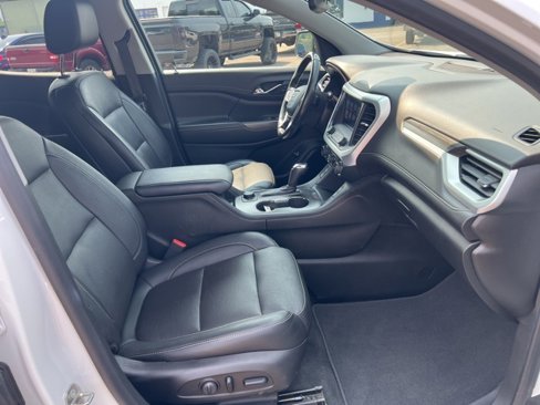 Used 2019 GMC Acadia SLT image 24