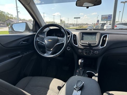Used 2018 Chevrolet Equinox LT image 13
