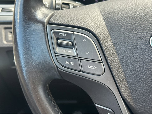 Used 2017 Hyundai Santa Fe Sport image 30