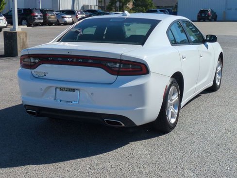 Used 2023 Dodge Charger SXT image 3