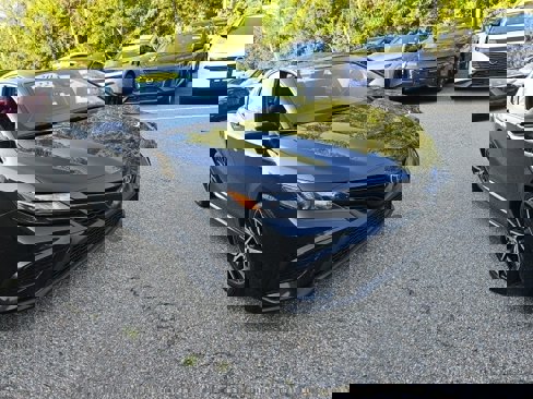 Used 2022 Toyota Camry SE image 4