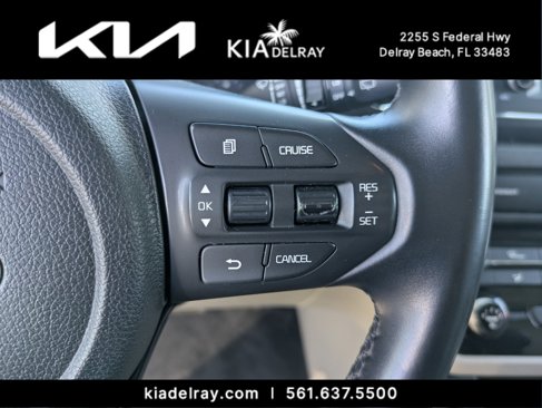 Used 2019 Kia Sedona EX image 20