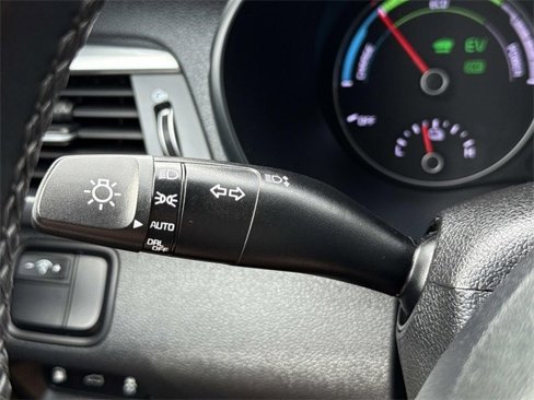 Used 2018 Kia Optima EX image 26