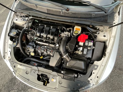 Used 2013 Ford Taurus SEL image 13