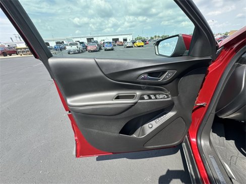 Certified 2022 Chevrolet Equinox Premier w/ LPO, Floor Liner Package image 22