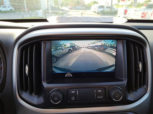 Used 2022 Chevrolet Colorado LT w/ Fleet Safety Package image 23