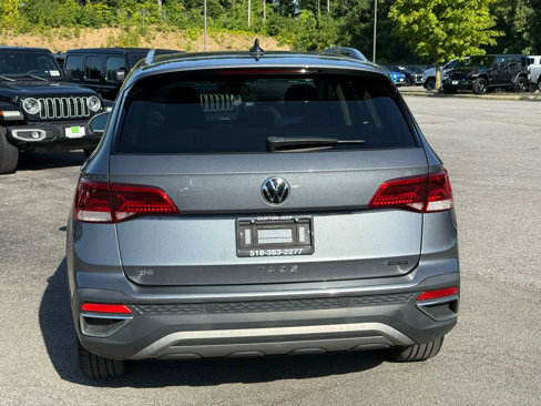 Used 2022 Volkswagen Taos SE image 6