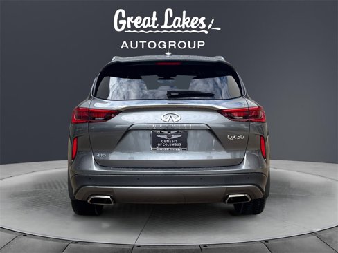 Used 2021 INFINITI QX50 Luxe w/ Appearance Package image 4