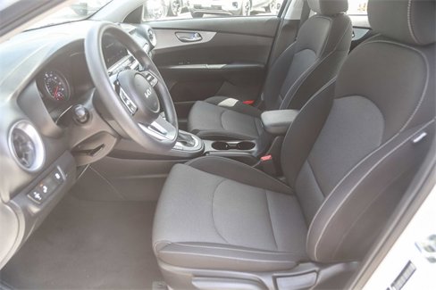 Certified 2023 Kia Forte LXS w/ LXS Technology Package image 18