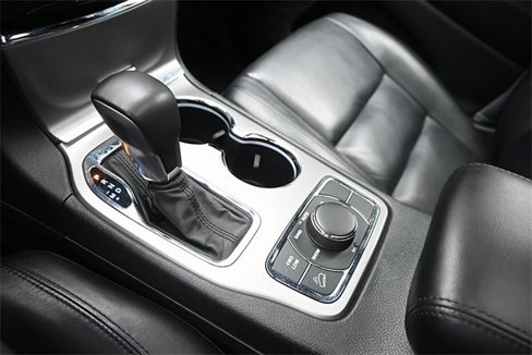 Used 2019 Jeep Grand Cherokee Limited image 22