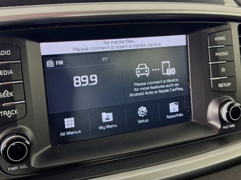 Used 2019 Kia Sorento LX image 17