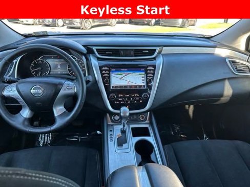Used 2018 Nissan Murano SV image 10
