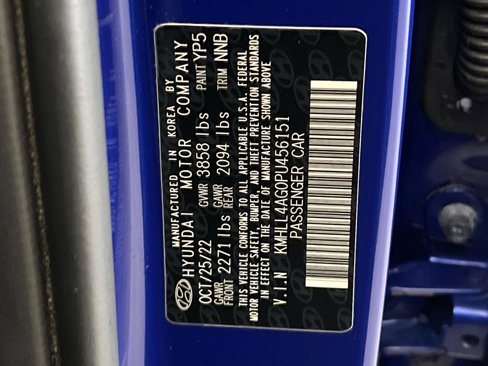 Used 2023 Hyundai Elantra SE image 33