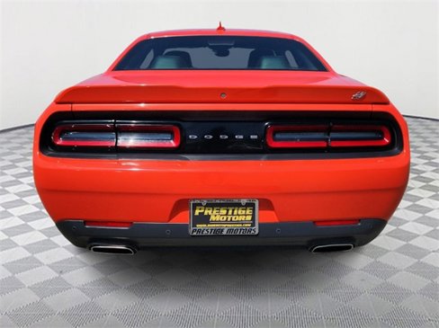 Used 2019 Dodge Challenger GT w/ Plus Package image 6