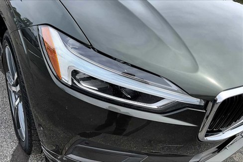 Used 2019 Volvo XC60 T5 Momentum w/ Multimedia Package image 25