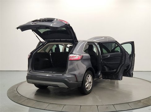 Used 2024 Ford Edge SEL image 14