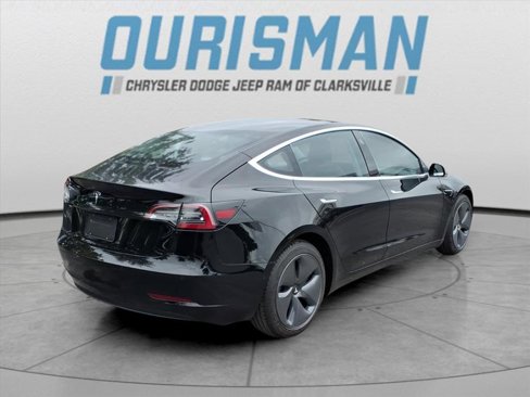 Used 2020 Tesla Model 3 Standard Range image 3