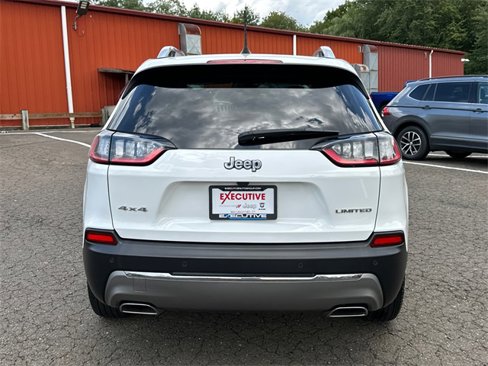 Used 2021 Jeep Cherokee Limited image 3