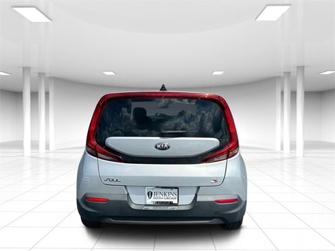 Certified 2020 Kia Soul S image 4