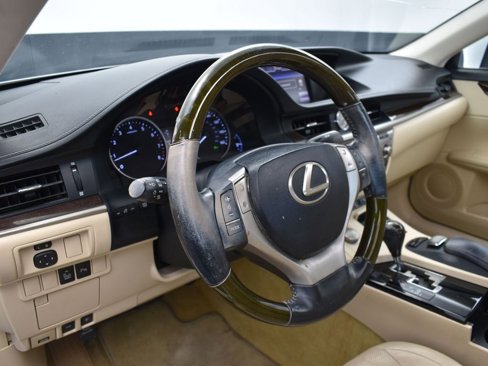 Used 2013 Lexus ES 350 image 12
