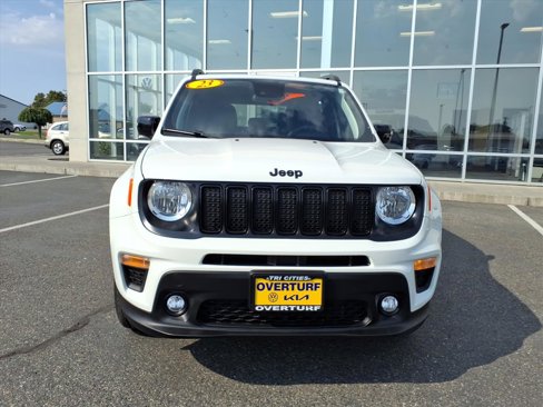 Used 2023 Jeep Renegade Altitude image 6