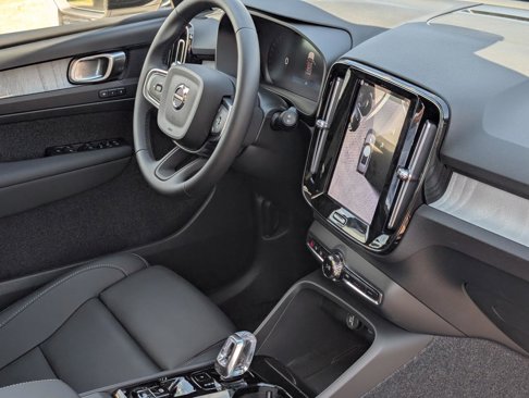 New 2026 Volvo XC40 B4 Plus w/ Protection Package Premier image 11