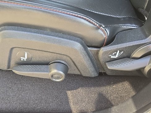 Used 2018 Dodge Journey GT image 35