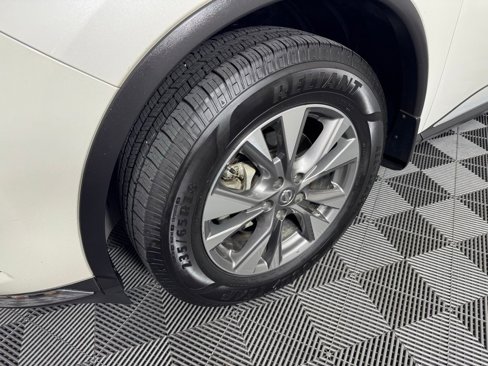 Used 2018 Nissan Murano SL w/ Cargo Package image 12