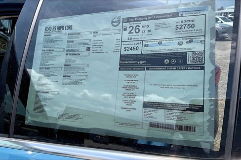 New 2025 Volvo XC40 B5 Core w/ Climate Package image 18