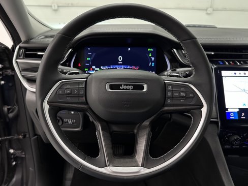 Used 2024 Jeep Grand Cherokee Limited 4xe image 26