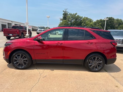 Used 2024 Chevrolet Equinox RS w/ RS Leather Package image 8