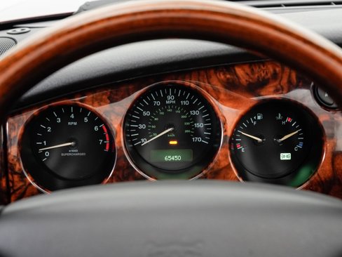 Used 2003 Jaguar XK8 Convertible image 15