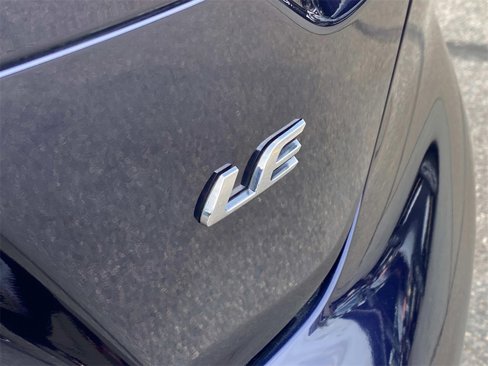 Used 2023 Toyota Corolla LE image 12
