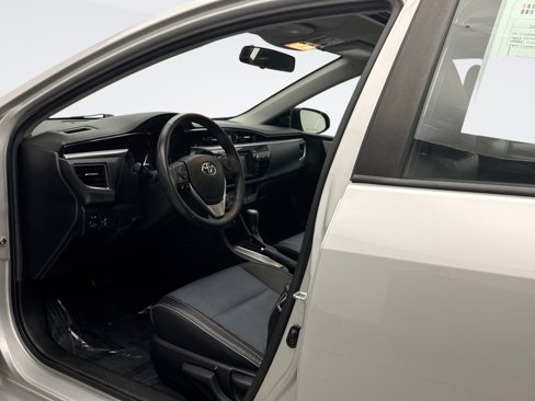 Used 2016 Toyota Corolla S image 10