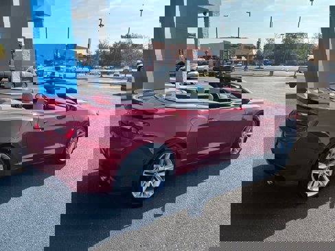 Used 2018 Chevrolet Camaro LT w/ RS Package image 10