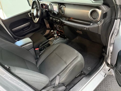 Used 2020 Jeep Gladiator Sport w/ Quick Order Package 24S image 34