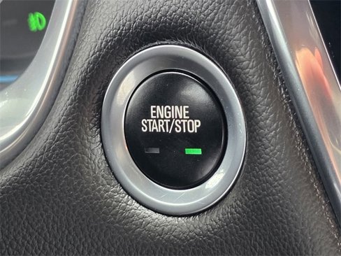 Used 2021 Chevrolet Traverse LT image 19