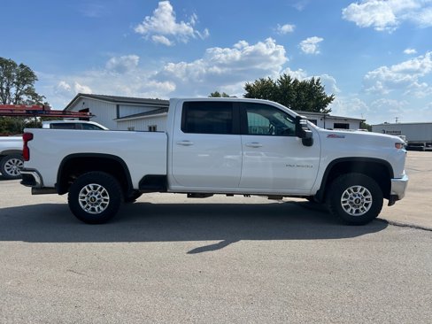 Used 2023 Chevrolet Silverado 2500 LT w/ Convenience Package image 4