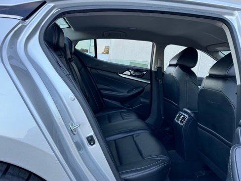 Used 2023 Nissan Maxima SV w/ Floor Mat Group image 26