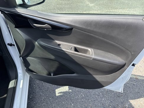 Used 2022 Chevrolet Spark LT image 36