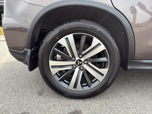 Used 2020 Mitsubishi Outlander Sport ES image 9